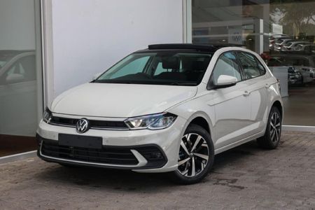 2026-Volkswagen-Polo-10-TSI-Life-Auto-DSG_0