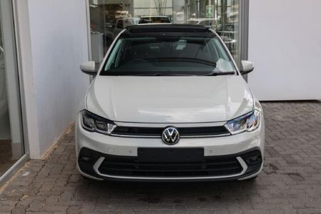 2026-Volkswagen-Polo-10-TSI-Life-Auto-DSG_2