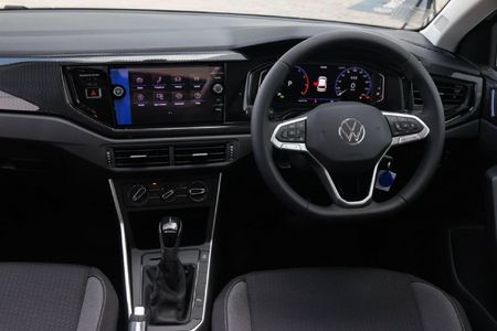 2026-Volkswagen-Polo-10-TSI-Life-Auto-DSG_7