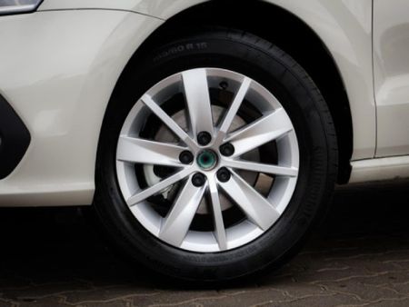 2026-Volkswagen-Polo-Vivo-14_4