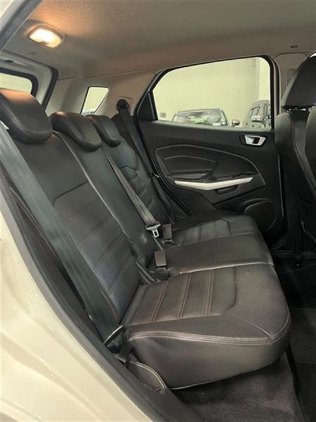 2016-Ford-EcoSport-15-TDCi-Titanium_11