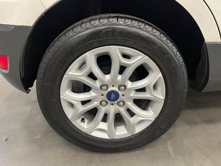2016-Ford-EcoSport-15-TDCi-Titanium_8