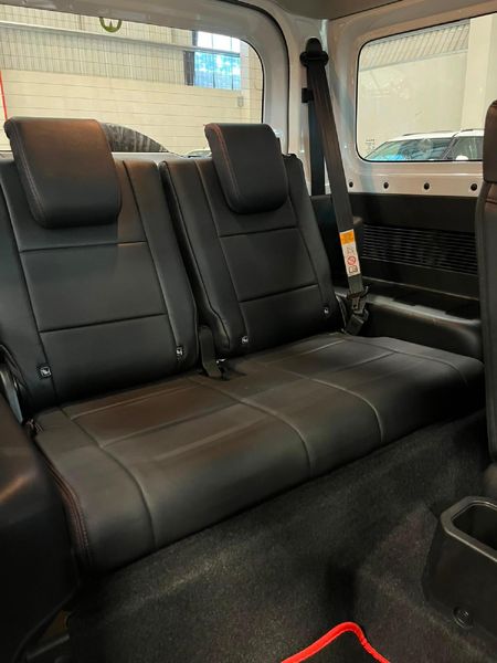 2022-Suzuki-Jimny-15-GLX_11