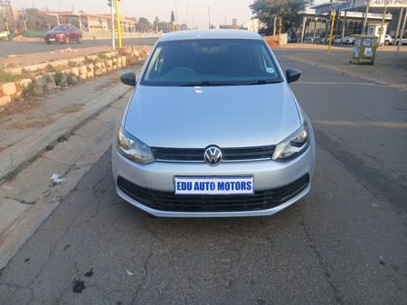 2018-Volkswagen-Polo-Vivo-14_19