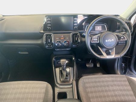 2024-Kia-Sonet-15-EX-CVT_10