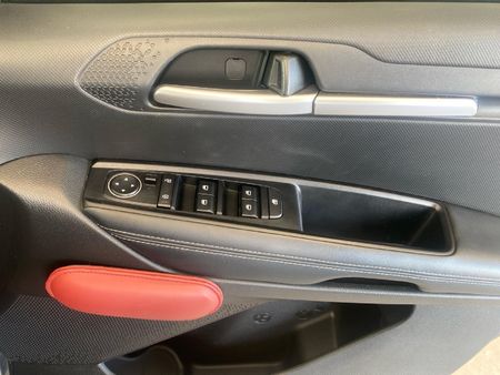 2024-Kia-Sonet-15-EX-CVT_13