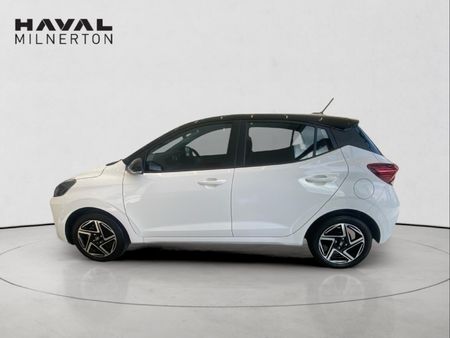 2023-Hyundai-Grand-i10-10-Fluid_5