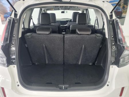 2026-Suzuki-XL6-15-GL_8