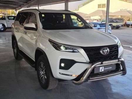 2023-Toyota-Fortuner-24-GD-6-Raised-Body_0