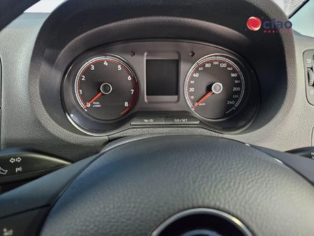 2026-Volkswagen-Polo-Vivo-14-Life_13