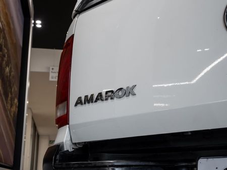 2014-Volkswagen-Amarok-20-TDI-Trendline-103kW-Double-Cab_10