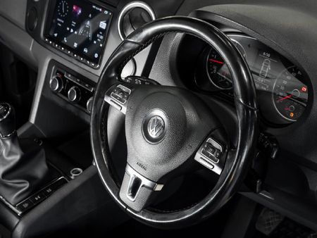 2014-Volkswagen-Amarok-20-TDI-Trendline-103kW-Double-Cab_21