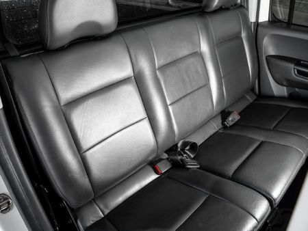 2014-Volkswagen-Amarok-20-TDI-Trendline-103kW-Double-Cab_24