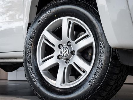 2014-Volkswagen-Amarok-20-TDI-Trendline-103kW-Double-Cab_4