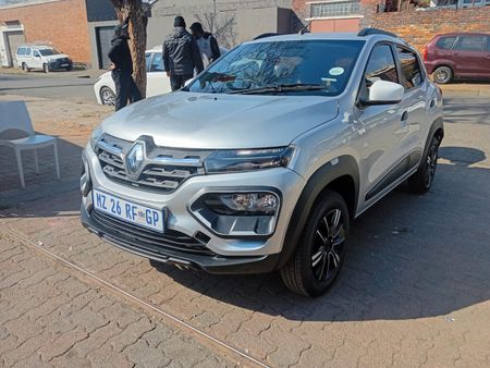 2023-Renault-Kwid-10-Climber-Auto_1