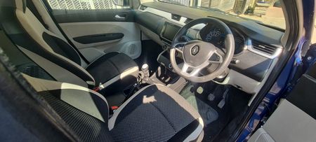 2021-Renault-Triber-10-Intens_2