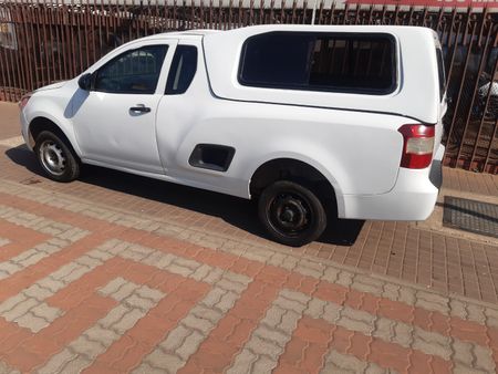 2016-Chevrolet-Utility-14-Sport_11