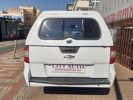 2016-Chevrolet-Utility-14-Sport_17