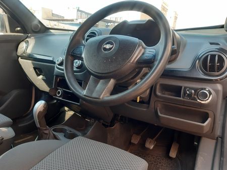 2016-Chevrolet-Utility-14-Sport_2