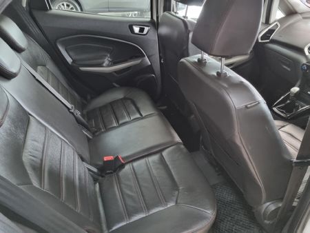 2016-Ford-EcoSport-10-EcoBoost-Titanium_8