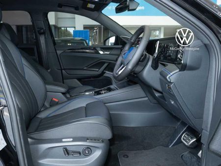 2026-Volkswagen-Tiguan-20-TSI-R-Line-4Motion-Auto_14