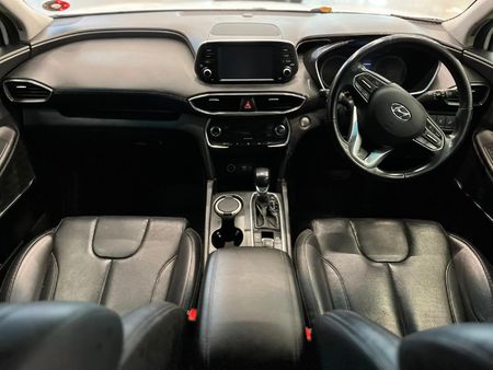 2019-Hyundai-Santa-Fe-R22-Executive-Auto-7-seat_9