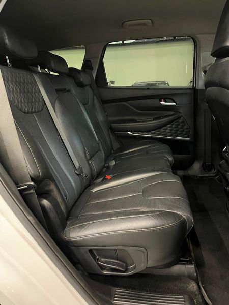 2019-Hyundai-Santa-Fe-R22-Executive-Auto-7-seat_11