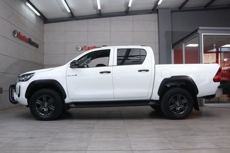 2022-Toyota-Hilux-24-GD-6-Raider-4x4-Auto-Double-Cab_7