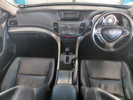 2009-Honda-Accord-24-Executive-Auto_9