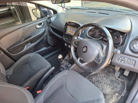 2019-Renault-Clio-IV-900T-Dynamique-5-dr-66kW_12