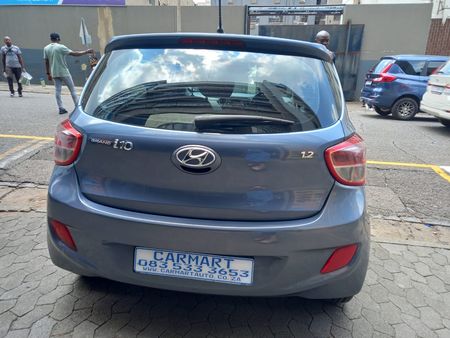 2017-Hyundai-Grand-i10-125-Fluid_4