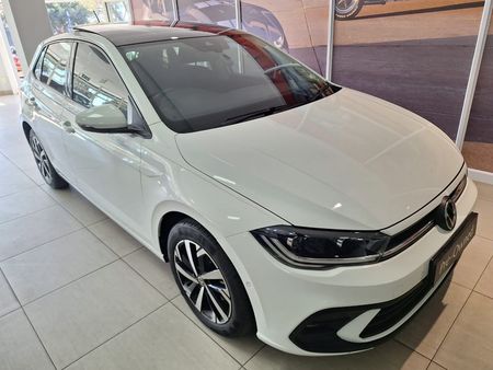 2024-Volkswagen-Polo-10-TSI-Life-Auto-DSG_0
