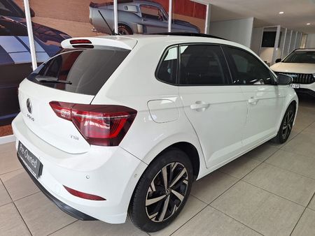 2024-Volkswagen-Polo-10-TSI-Life-Auto-DSG_5