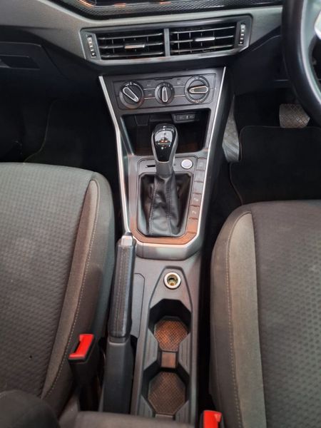 2024-Volkswagen-Polo-10-TSI-Life-Auto-DSG_7