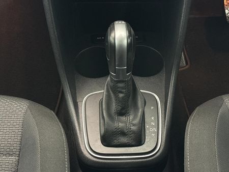 2017-Volkswagen-Polo-12-TSI-Highline-Auto-81kW_10