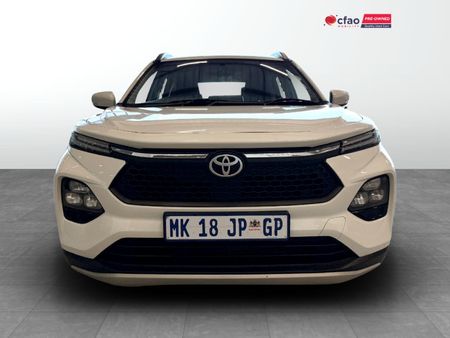 2025-Toyota-Starlet-Cross-15XS_3