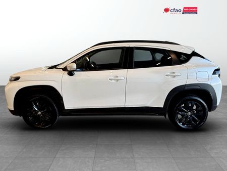 2025-Toyota-Starlet-Cross-15XS_6