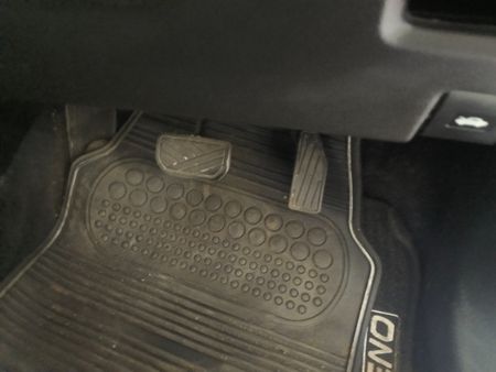 2025-Suzuki-Baleno-15-GL-Auto_13