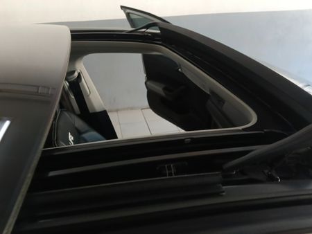 2025-Volkswagen-Polo-10-TSI-Life_15