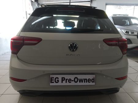 2025-Volkswagen-Polo-10-TSI-Life_6