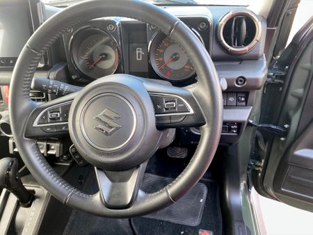 2024-Suzuki-Jimny-15-GLX-AllGrip-5-Door-Auto_7