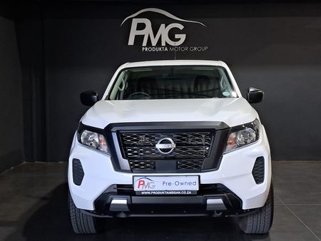 2025-Nissan-Navara-25-DDTi-SE-Auto-Double-Cab_2