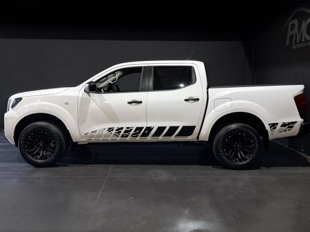 2025-Nissan-Navara-25-DDTi-SE-Auto-Double-Cab_3