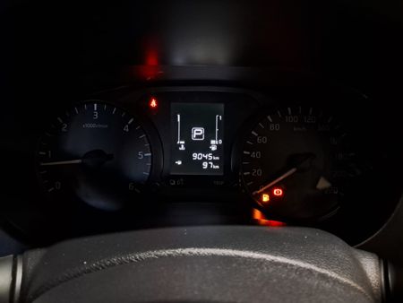 2025-Nissan-Navara-25-DDTi-SE-Auto-Double-Cab_7