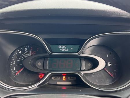 2017-Renault-Captur-12T-Dynamique-5-dr-Auto-88kW_9