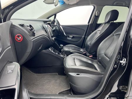 2017-Renault-Captur-12T-Dynamique-5-dr-Auto-88kW_6