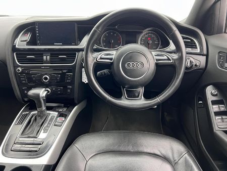 2016-Audi-A4-18-T-S-Auto_6