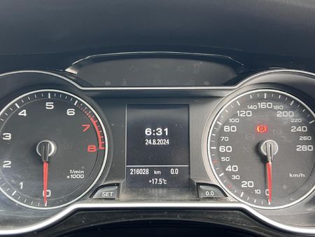 2016-Audi-A4-18-T-S-Auto_7