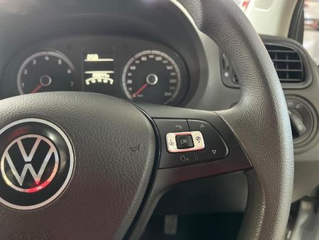2025-Volkswagen-Polo-Vivo-14_16