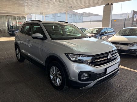 2022-Volkswagen-T-Cross-10-TSI-Comfortline-Auto_0